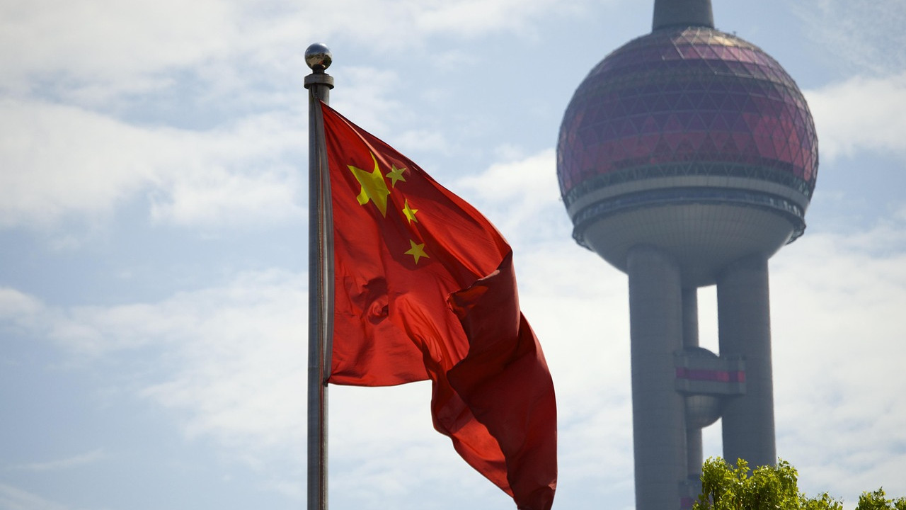 CCTV Selling Cosmetics Online for Survival