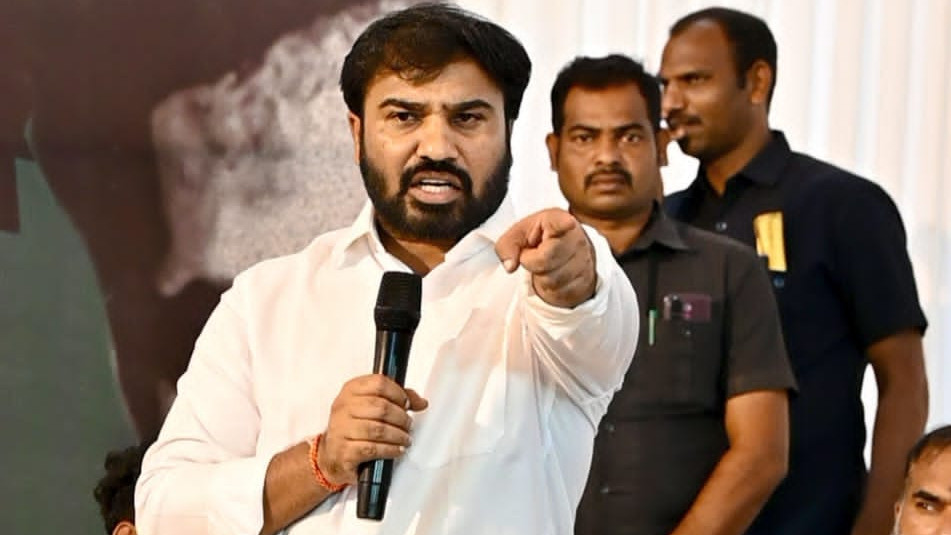 Ravinaidu Calls for Youth Revolt Against YCP DSC Propaganda