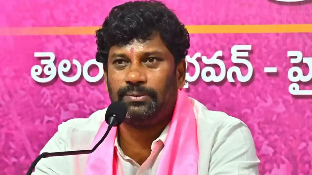Balka Suman Alleges Political Vendetta Before Arrest