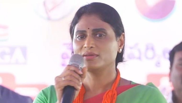 YS Sharmila Warns Government Over YSR Statue Vandalism in Nandyala