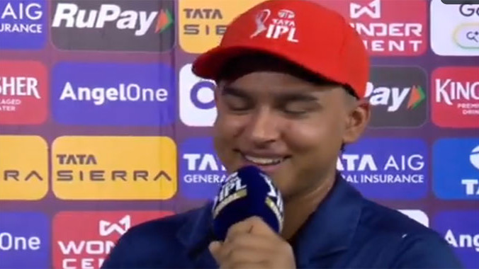 Vaibhav Suryavanshi Funny Answer to Ravi Shastri Milk Question