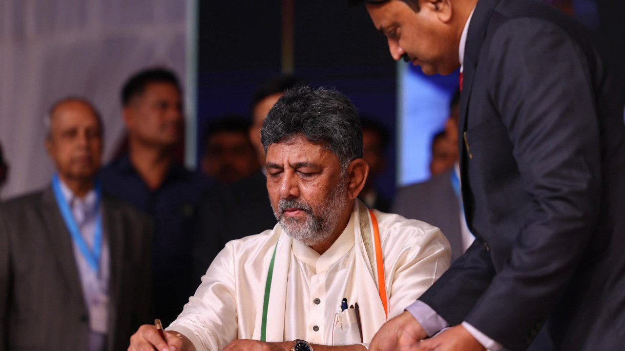 PM modi congratulates dk shivakumar