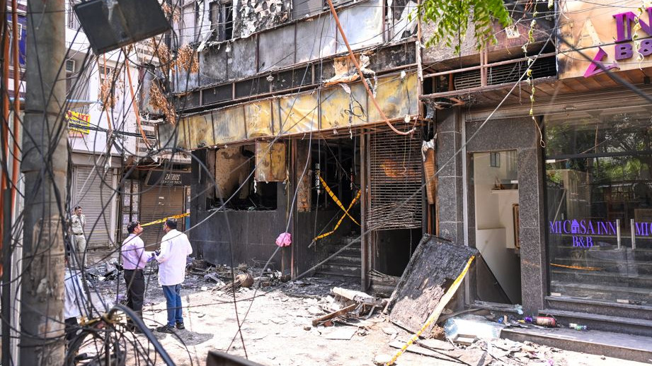 Delhi Hotel Fire 8 of Gurugram Family Among 21 Dead in Malviya Nagar Blaze