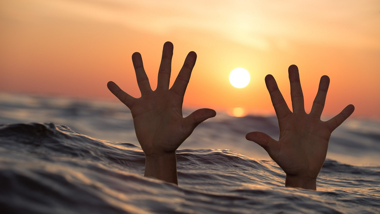 Kamareddy District Tragedy Three People Died After Entering River