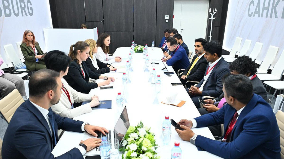 Nara Lokesh key meeting in Russia for Smart Cities in AP