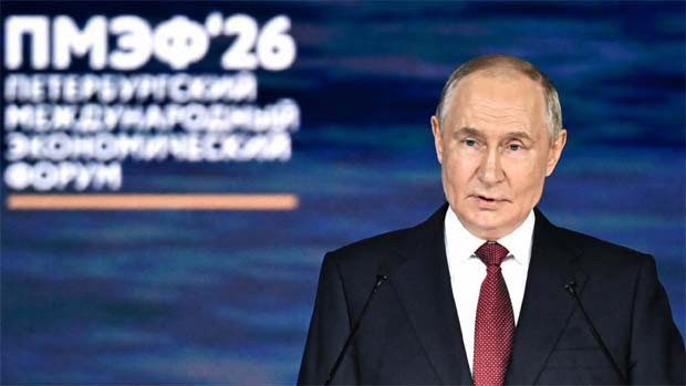 Vladimir Putin says no point in meeting Zelenskyy