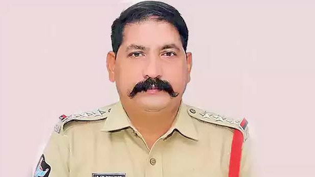 Former CI Chinna Mallaiah finally surrenders to police