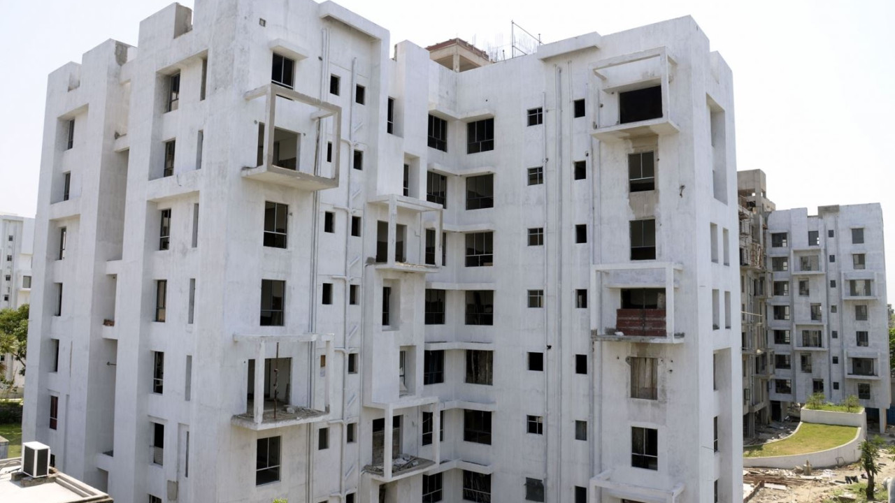 Buying a house in Hyderabad is a burden Home sales down in 7 cities