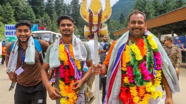 Amarnath Yatra 275 lakh pilgrims visited in just 11 days