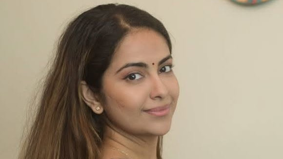 Avika Gor emotional post about feeling alone even among a hundred people