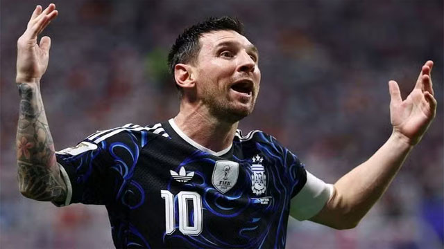 Lionel Messi magic Captain leads Argentina to final and tops Golden Boot race