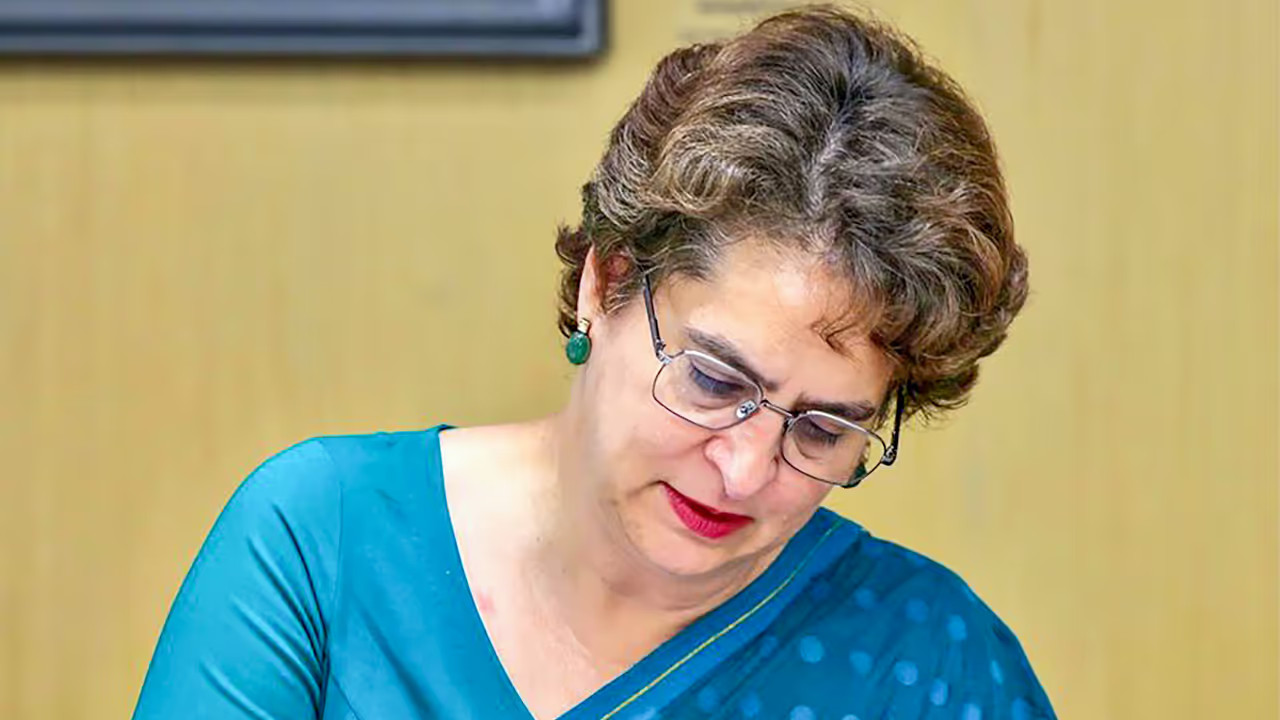 Priyanka Gandhi name used for fraud bargaining for ministerial posts in Kerala