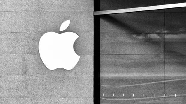 Apple becomes the worlds most valuable company