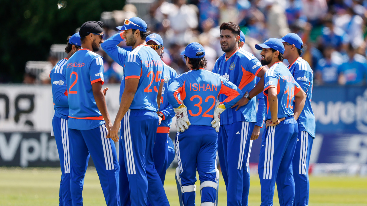 BCCI Vice President Rajeev Shukla advises players to avoid social media