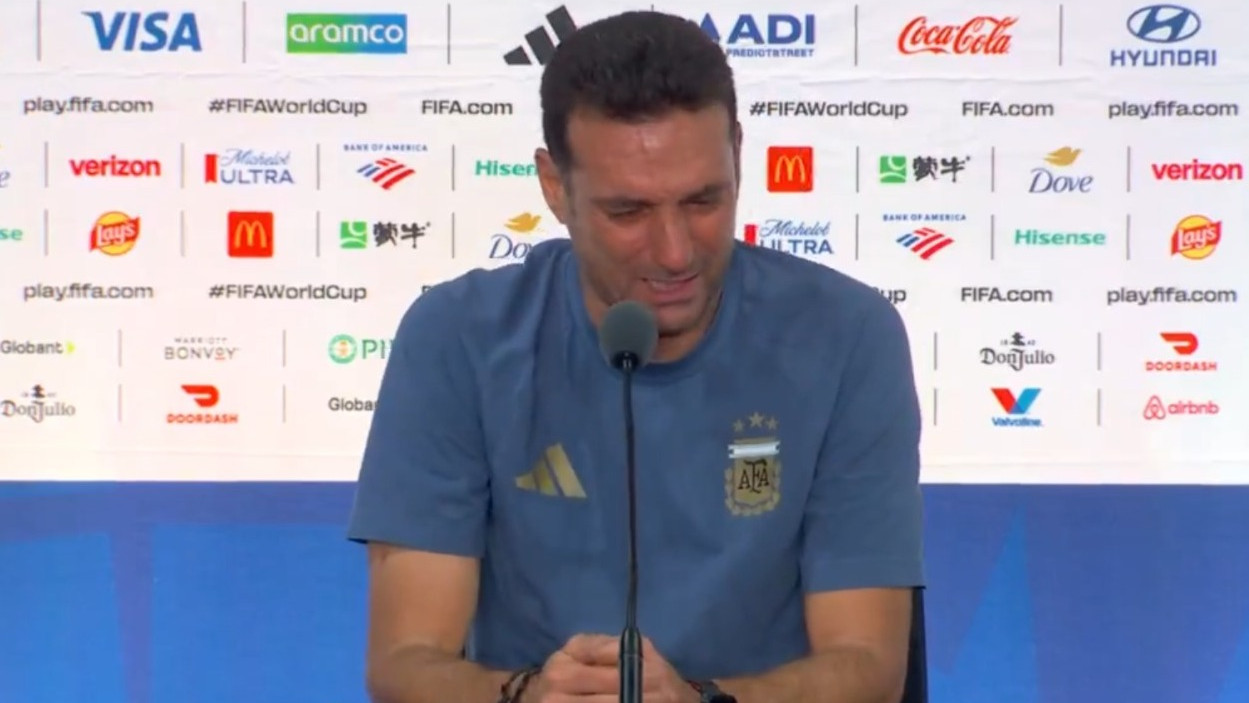Argentina boss Scaloni leaves press conference in tears after World Cup heartbreak