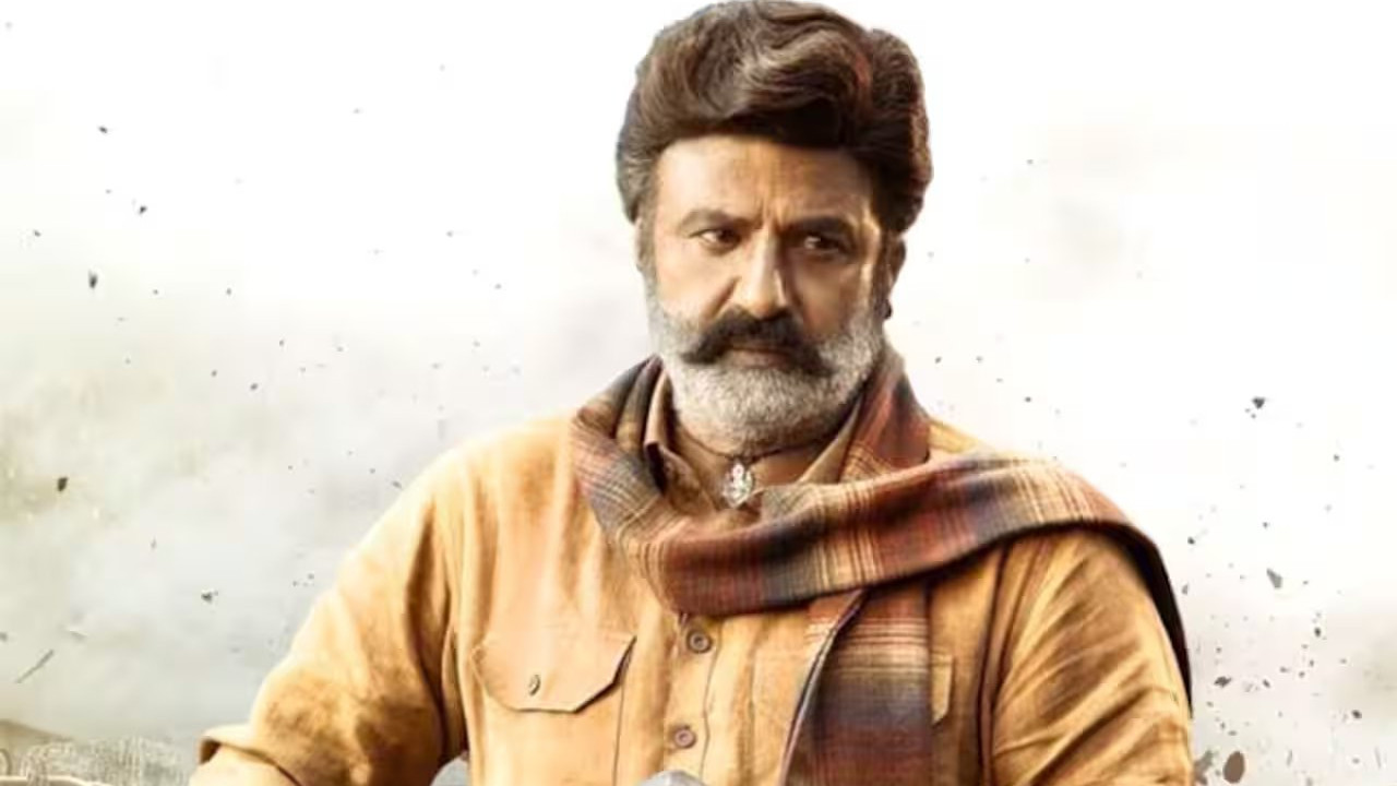 Balakrishna suffers minor injury Pawan Kalyan inquires about health status