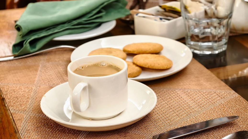 Tea and Biscuits Daily Consumption Can Be Very Dangerous for Gut Health