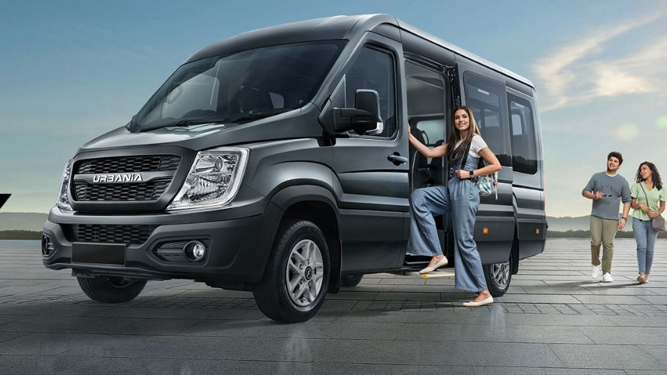 Force Motors Urbania Deluxe premium van price and features