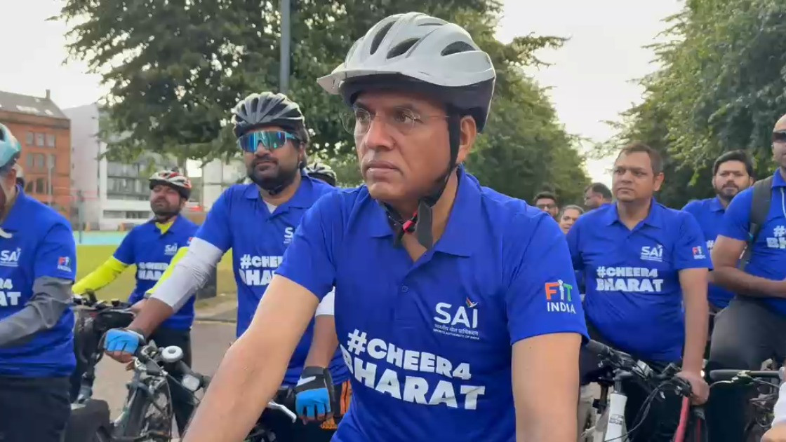 CWG 2026: Sports Min Mandaviya, Indian diaspora raise 'Cheer 4 Bharat' rally cry in Glasgow