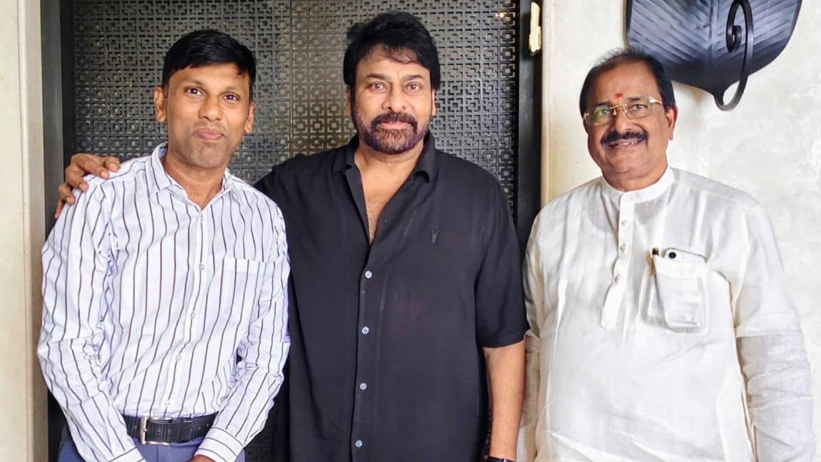Somu Veerraju meets Megastar Chiranjeevi along with son-in-law Bhadram