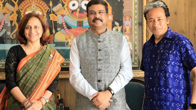 Dharmendra Pradhan 3 year old tweet on Sonam Wangchuk goes viral