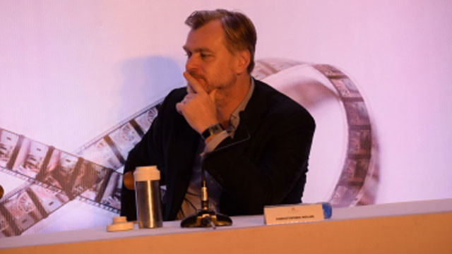 Christopher Nolan says keypad phone is better than smartphone