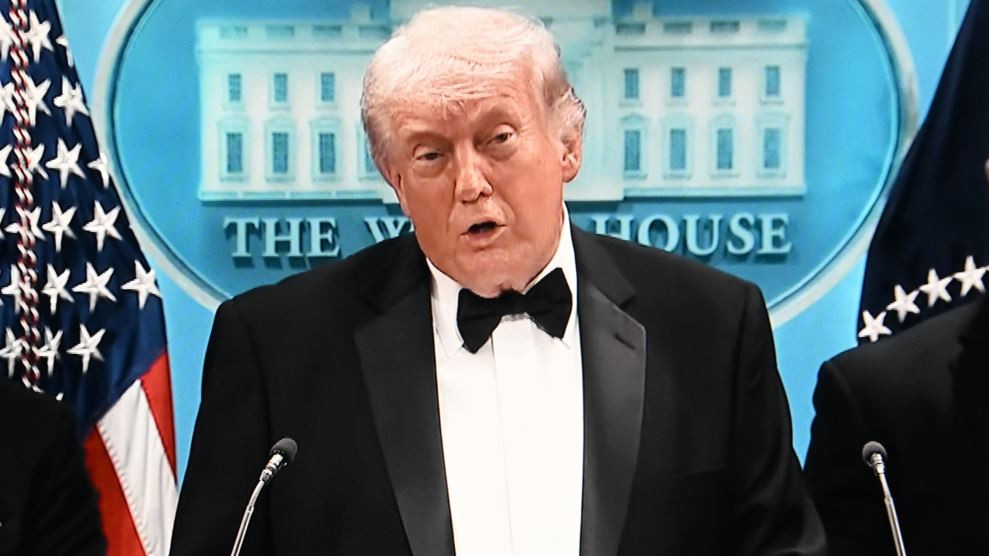 Donald Trump warns Putin and Xi Jinping against selling weapons to Iran
