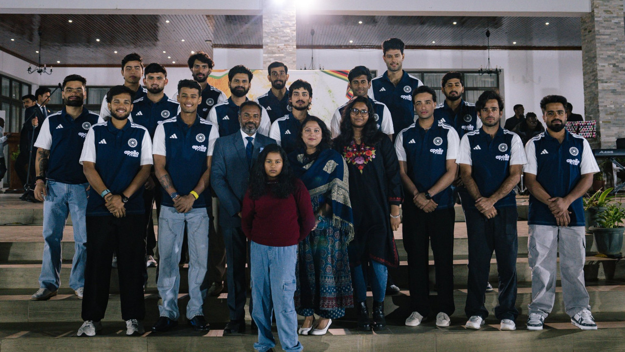 Shreyas Iyer and Co visit Indian Ambassador to Zimbabwe ahead of second T20I