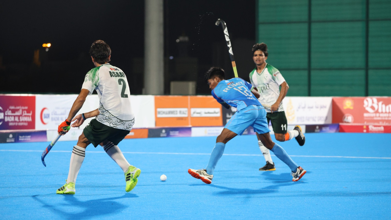 Youth Hockey5s Asian C'ship: Indian men's team beats Pakistan 7-3 and Oman 10-1; Women go down 3-6 to China