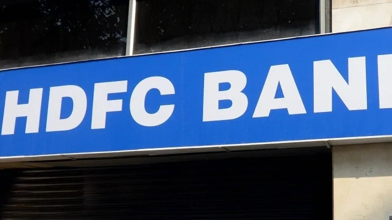 HDFC Bank CEO and CFO fined Rs 1 lakh each