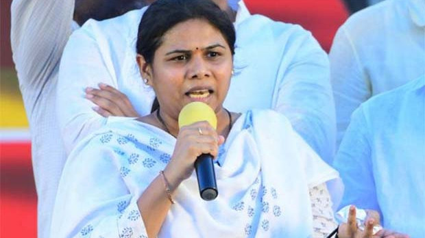 Chandrababu Naidu expresses dissatisfaction over Bhuma Akhila Priya behavior