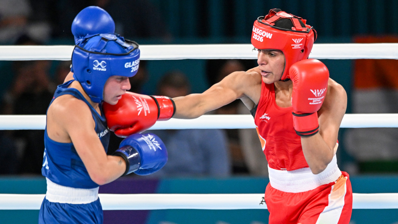 Commonwealth Games Indian women boxers punch power 5 gold medals in one day