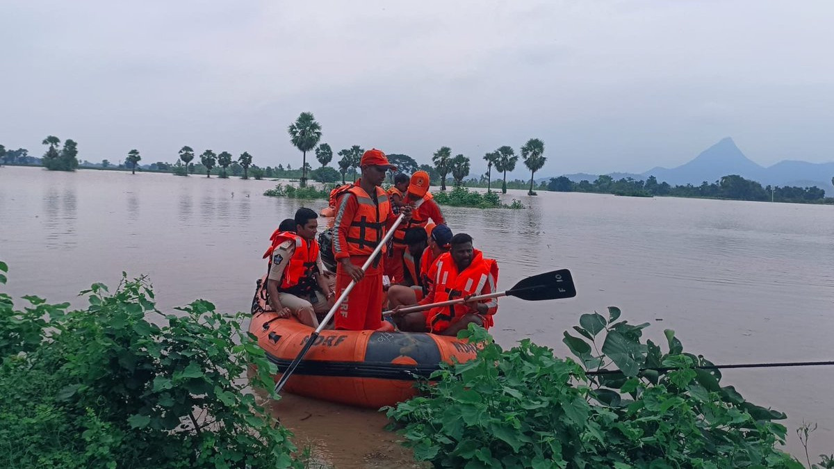 Godavari River Swells and Lanka Villages Still Submerged