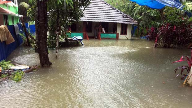 Kerala Rains Heavy rainfall in Kerala school holiday in 9 districts and yellow alert statewide
