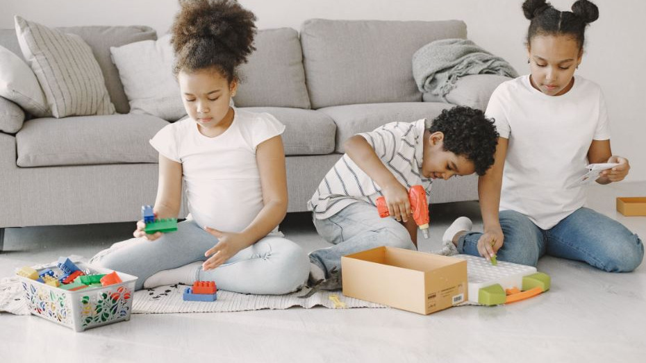 Are you interfering in play You might be hindering your childs growth