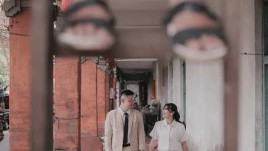 Pre wedding photoshoot strange photo confuses netizens