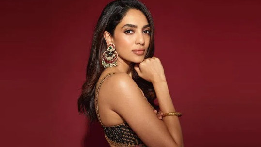 Sobhita Dhulipala sensational comments on politics