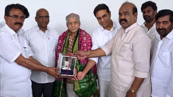 Prakash Ambedkar meets KTR in Hyderabad