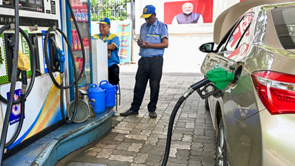 Ministry of Petroleum and Natural Gas: Consumers should continue to use E20  petrol with..