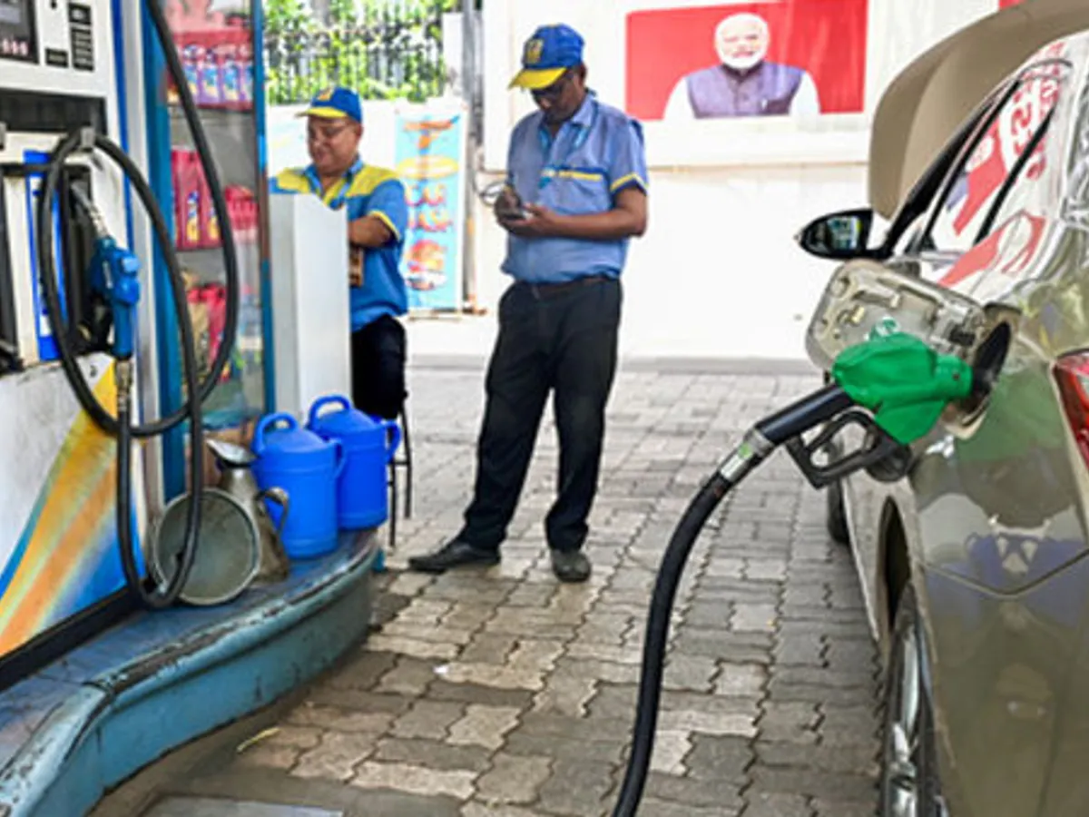 Ministry of Petroleum and Natural Gas: Consumers should continue to use E20 petrol with..
