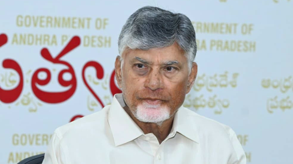 CM Chandrababu Naidu announces 20 lakh aid for Medico Priyanka family