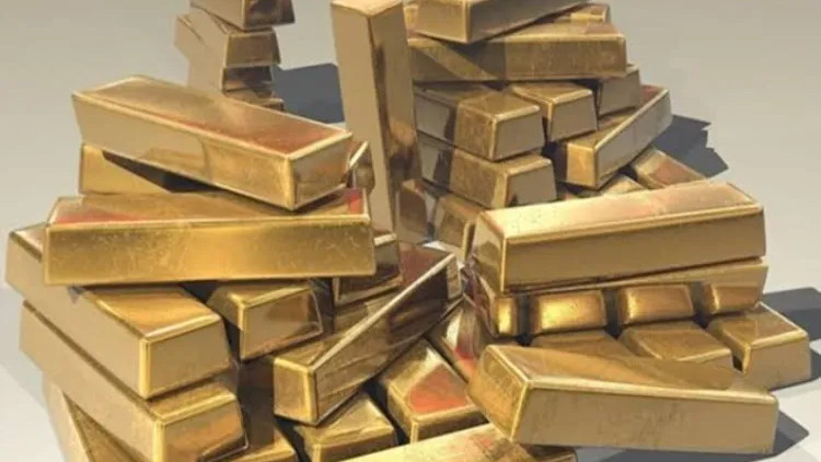 Gold Import Duty Hike Effect Government Earns Over 10000 Crore Revenue
