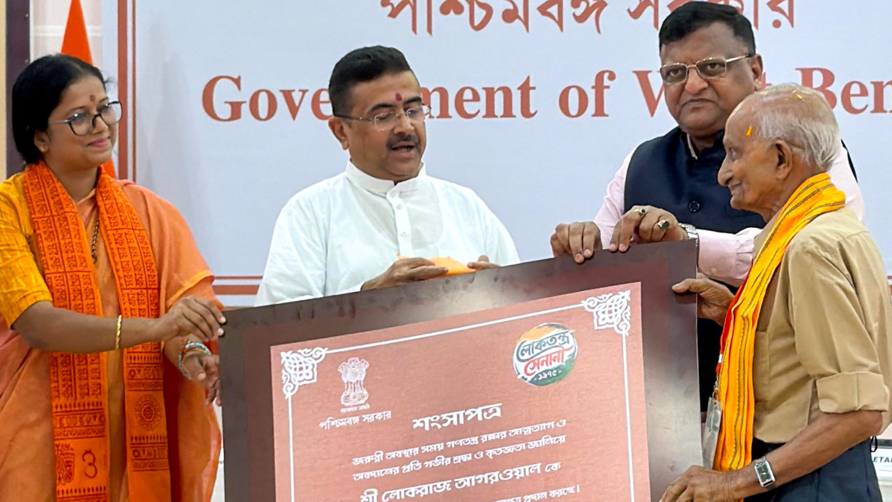 Suvendu Adhikari announces free bus travel and medical aid for Loktantra Senanis