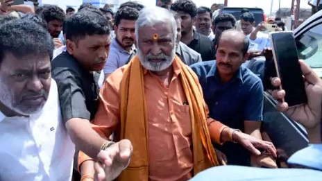 Peddireddy Ramachandra Reddy taken into custody by police