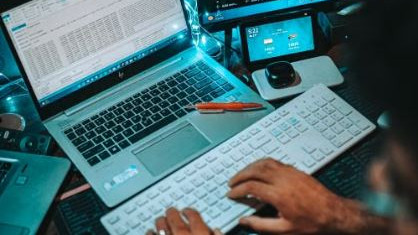 Software Engineer career journey from 37000 salary to 22 crore package in 11 years