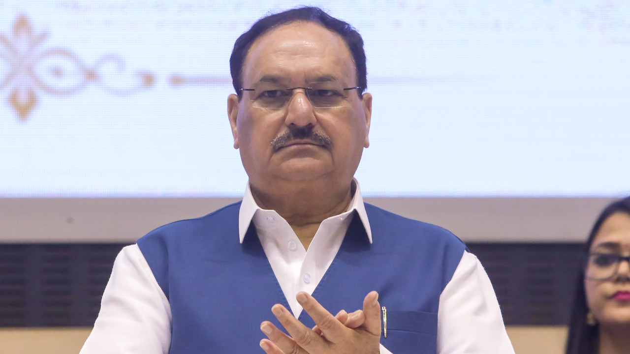 Union Minister Unwell AIIMS Doctors Perform Angiography