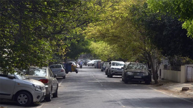 Bengaluru New Rules Annual Fee Of Rs 25000 For Parking In Front Of House