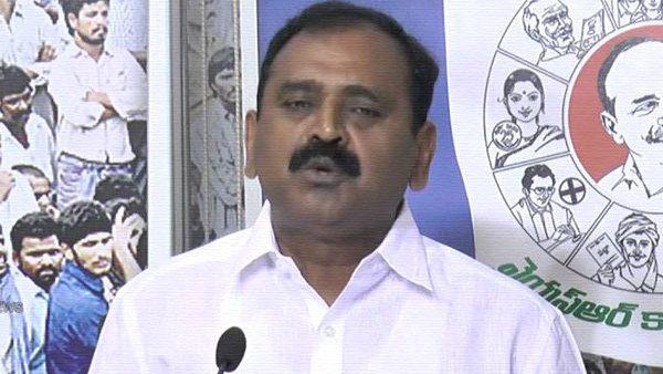 Bhumana Karunakar Reddy says Chandrababu Naidu deceived teachers