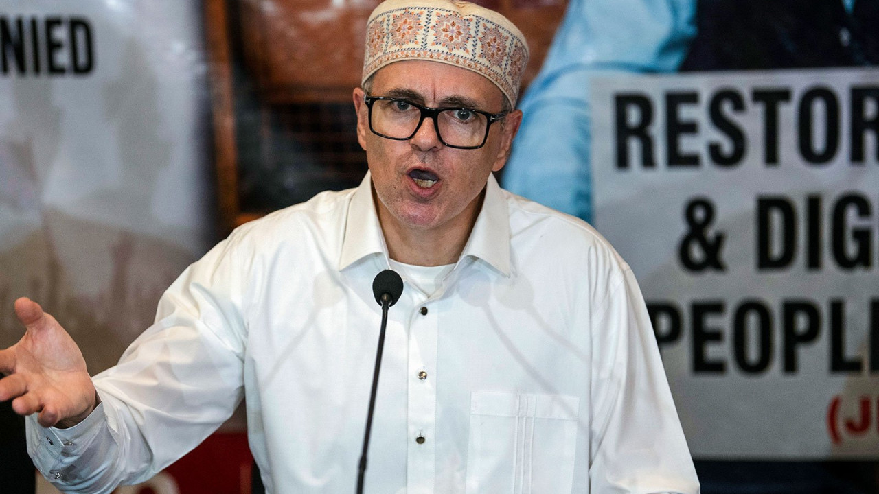 Omar Abdullah sensational comments on PoK if Article 370 was not revoked