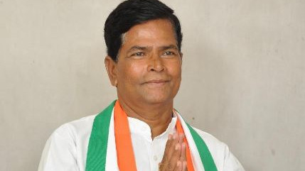 Senior Congress leader Chinna Reddy makes sensational allegations against own party